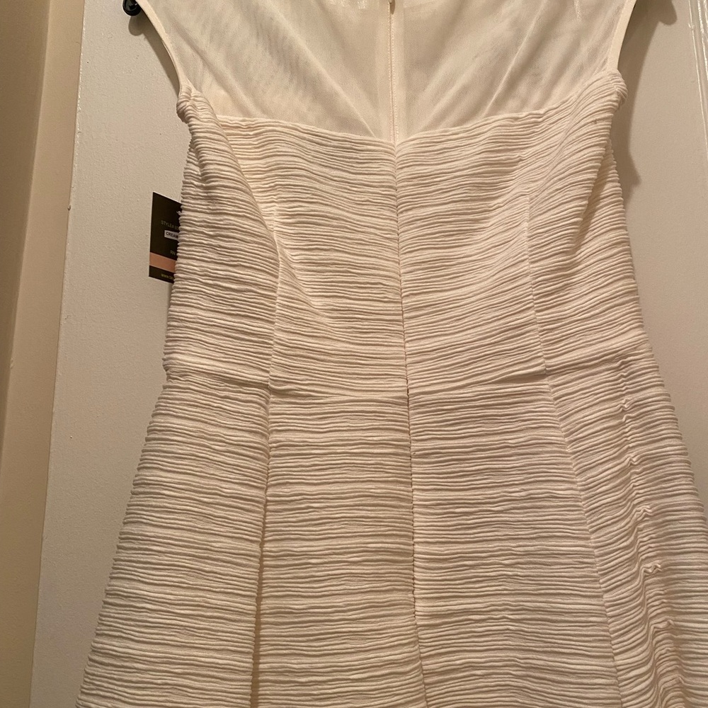 The perfect black tie event dress! - Picture 3 of 6